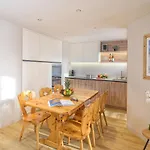 Schweizerhof 5 *