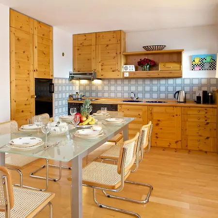 Schweizerhof 5 Apartment